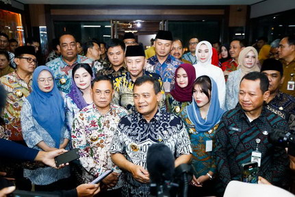 Luthfi Bupati