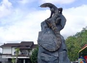 Biawak Patung