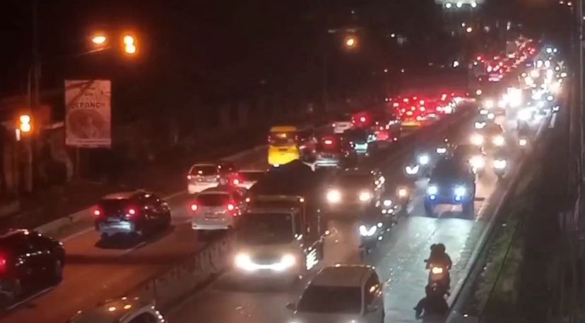 kendaraan arus balik lebaran // one way