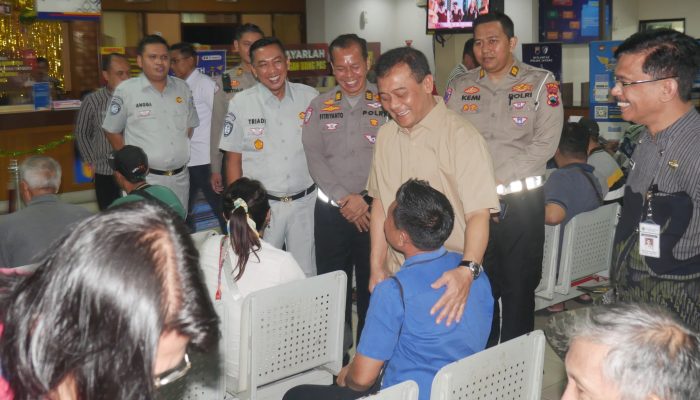 Ahmad Luthfi Cek Samsat, Ada Penghapusan Tunggakan Pajak Hingga 10 Tahun