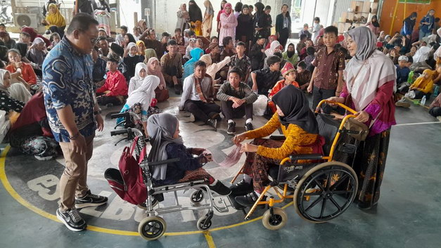 hari kartini di SLB semarang