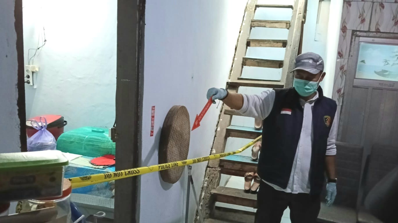 penemuan perempuan paruh baya meninggal dunia di semarang