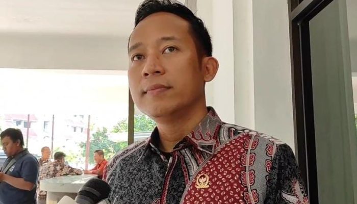 Satukan Regulasi Guru, Dosen, dan Pesantren, Anggota Komisi X Denny Cagur Genjot Revisi UU Sisdiknas