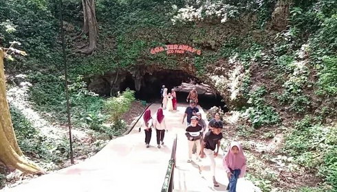 Wisata Alam Goa Terawang Ecopark Blora jadi Primadona Libur Lebaran