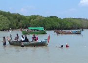 pulau arnavat demak