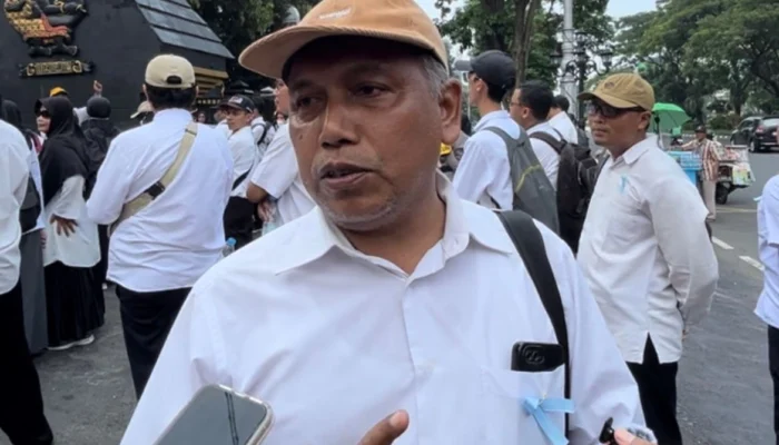 Kisah Besus Guru asal Grobogan 18 Tahun Ajar SMK Swasta Tak Cukupi Kebutuhan, Minta Diangkat PPPK