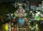 170 Peserta Meriahkan Semarang Night Carnival 2025, Parade Kostum Ikonik Pukau Masyarakat