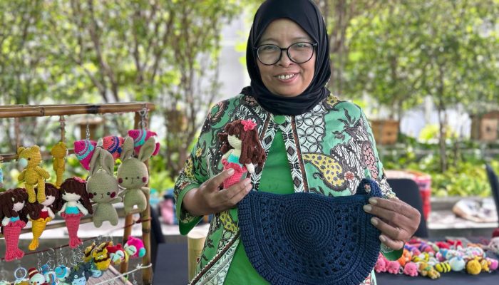 Kisah Supartini Nasabah PNM, Merajut Mimpi Hingga Sukses Berdayakan Perempuan Difabel