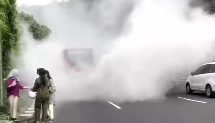 Trans Semarang Mogok Keluarkan Asap Putih di Tanjakan Gombel, Begini Penjelasan dan Kronologinya