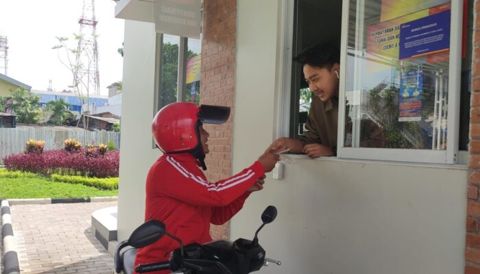 Di Semarang Bayar Pajak Daerah Kini Bisa Drive Thru, Lima Menit Langsung Kelar dari Atas Kendaraan