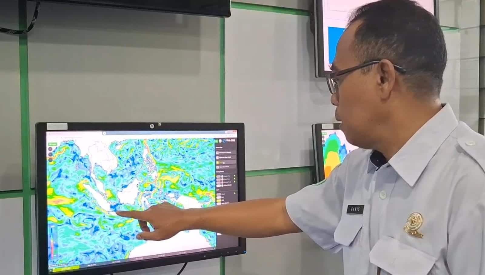 Akhir Mei Jadi Puncak Banjir Rob, Agustina: Reklamasi Pantai Jadi Beban Penurunan Tanah