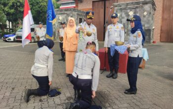 Unik! Prosesi Pengukuhan Pegawai Baru Dishub Semarang, Jalan Kaki dari Balaikota ke Mako Hingga Penyiraman Air Suci