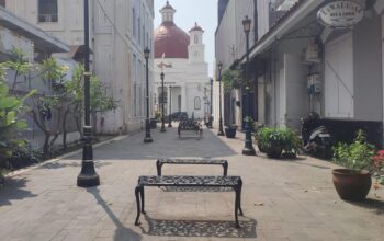 Banyak Kursi Besi di Kota Lama Semarang Rusak, Diduga Ulah Pencuri