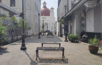 Banyak Kursi Besi di Kota Lama Semarang Rusak, Diduga Ulah Pencuri