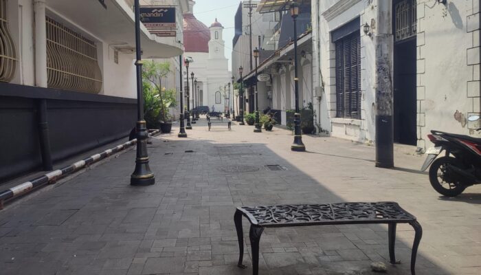 Kursi Besi di Kawasan Kota Lama Semarang Dipreteli Pencuri? Kadisbudpar Angkat Bicara