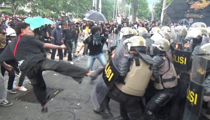 Dua Mahasiswa Kasus Penyanderaan Saat May Day Terancam 7 Tahun Bui, Polisi Buru Pelaku Lain