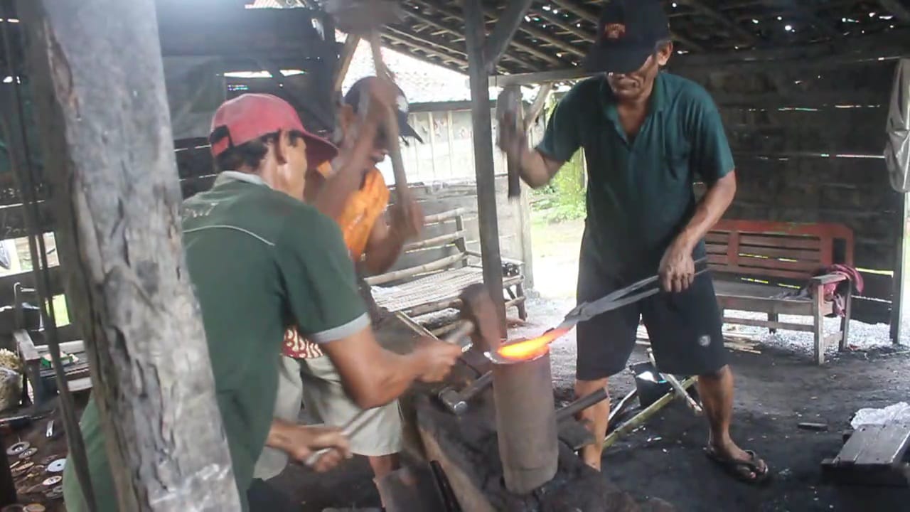 Pandai Besi Blora