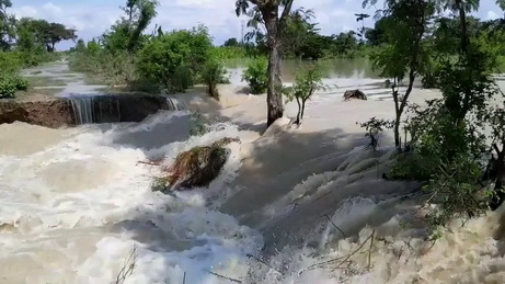 Tuntang Jebol