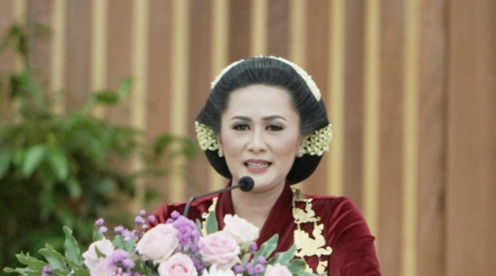 Rektor Universitas Kristen Satya Wacana (UKSW) Salatiga, Profesor Intiyas Utami. (Bowo Pribadi/beritajateng.tv)