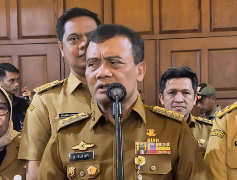 gubernur jateng ahmad luthfi