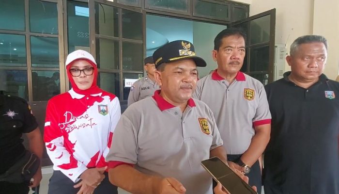 Bupati Semarang Wajibkan Pasangan Nikah Tanam Pohon Cinta: Untuk Bumi