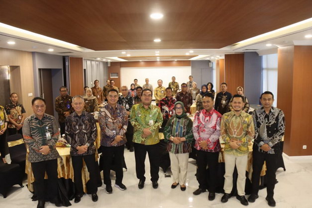 Pemerintah Kabupaten Blora resmi menandatangani kesepakatan pinjaman daerah dengan Bank Pembangunan Daerah Jawa Tengah (Bank Jateng) senilai total Rp 215 miliar. (Heri/beritajateng.tv)