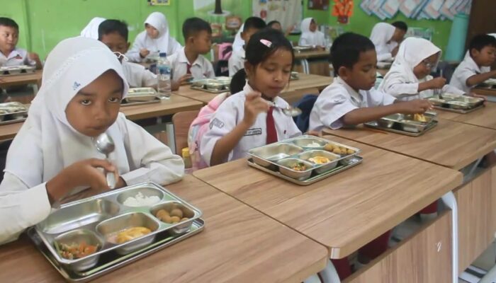 Program MBG di Blora Hadirkan Mie Ayam, Antusiasme Siswa Melonjak