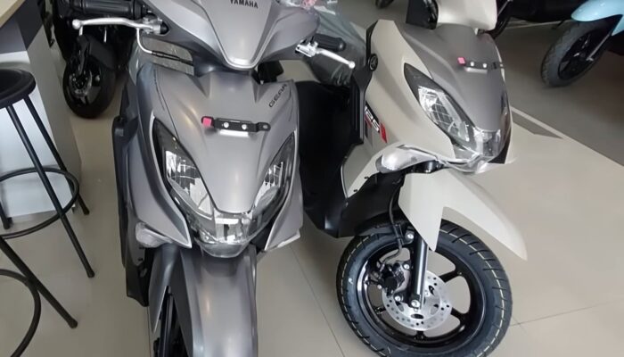Perbandingan Honda Beat Terbaru vs Yamaha Gear Ultima 2025, Mana Pilihan Terbaik?