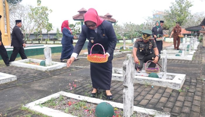 Peringati Hari Kebangkitan Nasional ke-117, Pemkab Blora Gelar Upacara dan Ziarah Makam Pahlawan