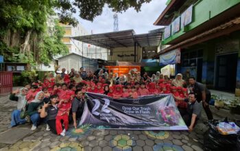 HOM Premiere Timoho Yogyakarta berkolaborasi dengan PastiKlola dan TK Islam Tunas Melati Yogyakarta menyelenggarakan kegiatan bertajuk “Drop Our Trash - Grow in Flash”: Gerakan Peduli Sampah & Cinta Tanaman Sejak Dini. (Hom Premiere)