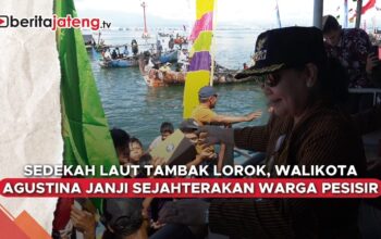 Video Sedekah Laut Tambaklorok, Warga Larung Kepala Kerbau