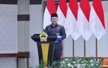 Ketua DPRD Jateng Sumanto.