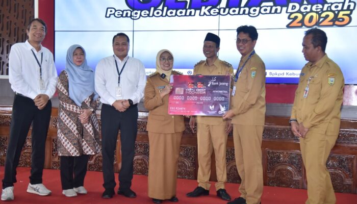 Bank Jateng dan Pemkab Kebumen Luncurkan Kartu Kredit Pemda: Transaksi APBD jadi Efisien-Transparan