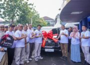 Sokong Lembaga Pendidikan, Bank Jateng Syariah Purwokerto Serahkan Mobil Operasional untuk UMP