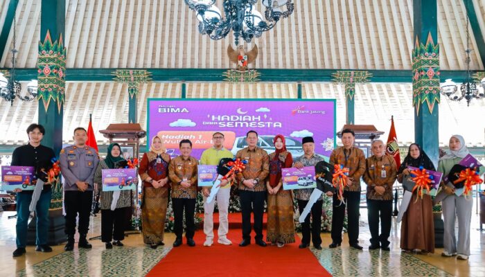 Bank Jateng Wonosobo Serahkan Hadiah Undian Tabungan Bima Periode II 2024: Mobil hingga Motor