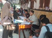 Hari Pertama SPMB di Kota Semarang, Posko Aduan Disdik Digeruduk Ratusan Orang Tua