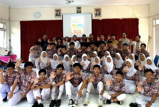 Yayasan Anantaka dan Puspaga Edukasi Anti Radikalisme Lewat Nobar Film Road to Resilience