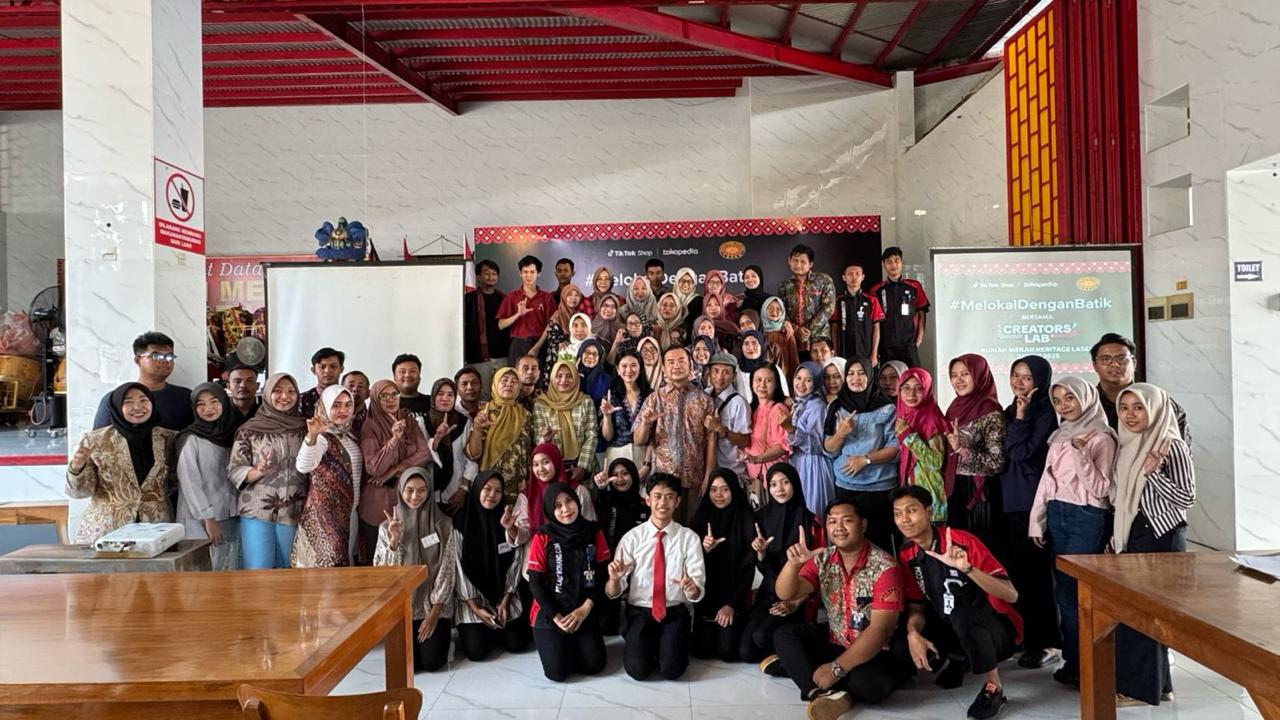 Ratusan Pembatik Lasem Go Digital Lewat Edukasi #JualanNyaman di Tokopedia dan TikTok Shop