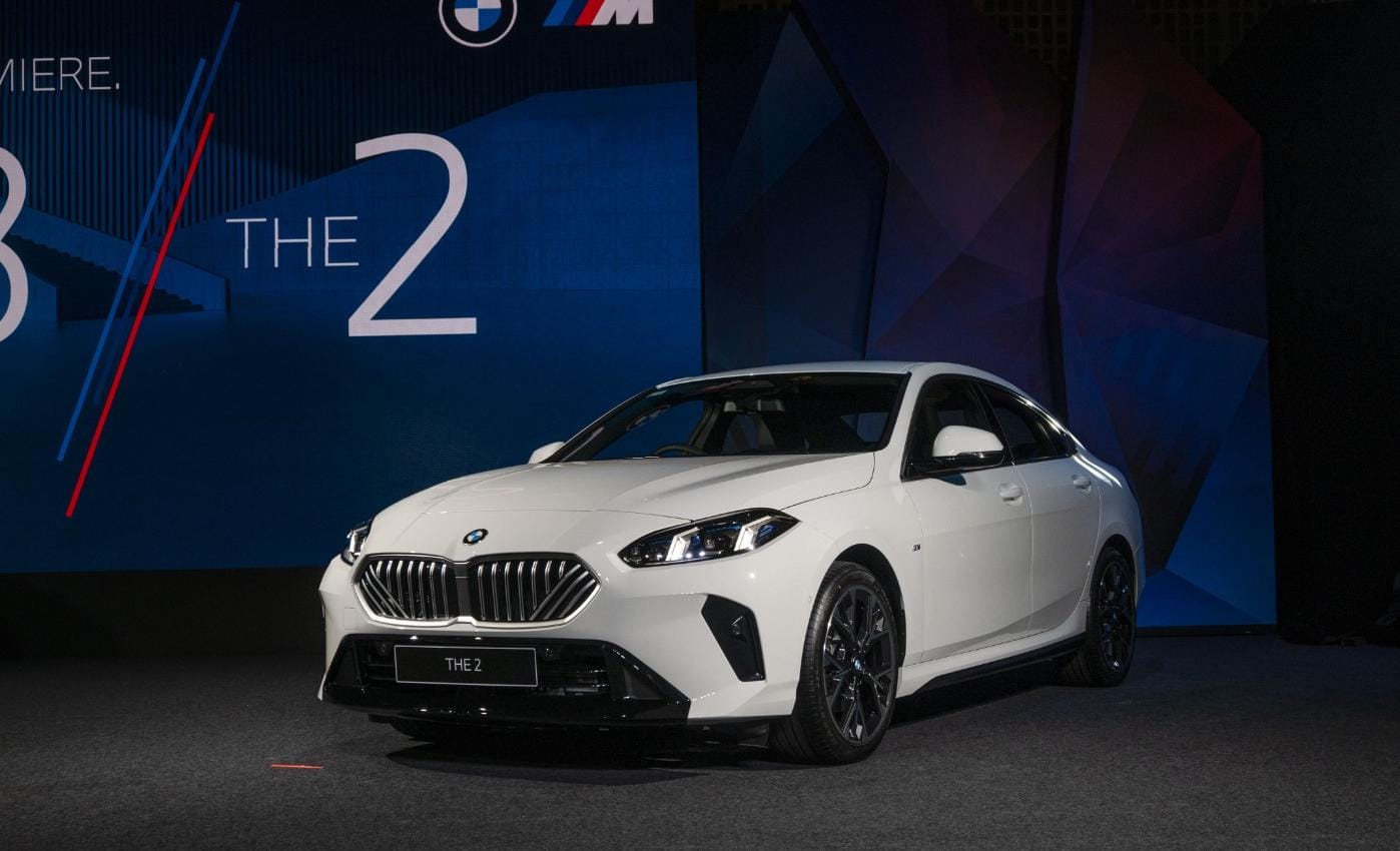 BMW Astra hari ini luncurkan dua model yang sudah ditunggu-tunggu para pelanggan dan fansnya di Indonesia khususnya Jawa Tengah, yaitu BMW X3 20 xDrive M Sport, generasi keempat Sports Activity Vehicle (SAV).