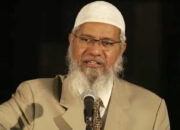 Potret Dr. Zakir Naik ketika berdakwah