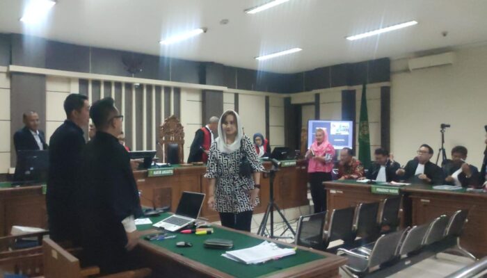 Suami Mbak Ita Diduga Ancam Pejabat Demi Setoran Uang Miliaran