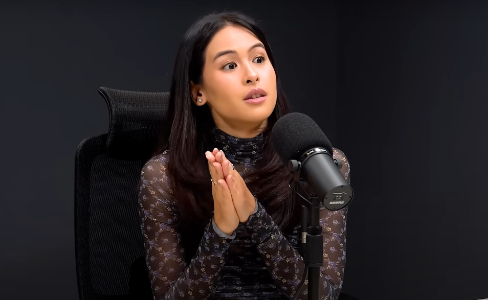 Aktris Maudy Ayunda. (YouTube/Raditya Dika)