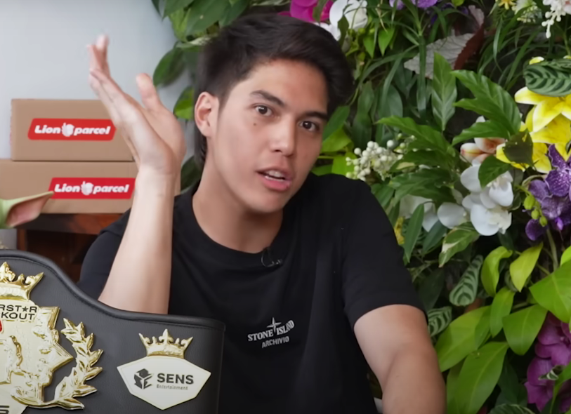 El Rumi dalam podcast Curhat Bang Denny Sumargo. (YouTube/Denny Sumargo)