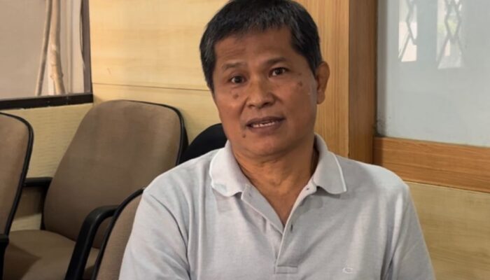 Tak Terima Usia Pensiun Guru dan Dosen Berbeda, Guru SMAN 15 Semarang Ajukan Gugatan ke MK