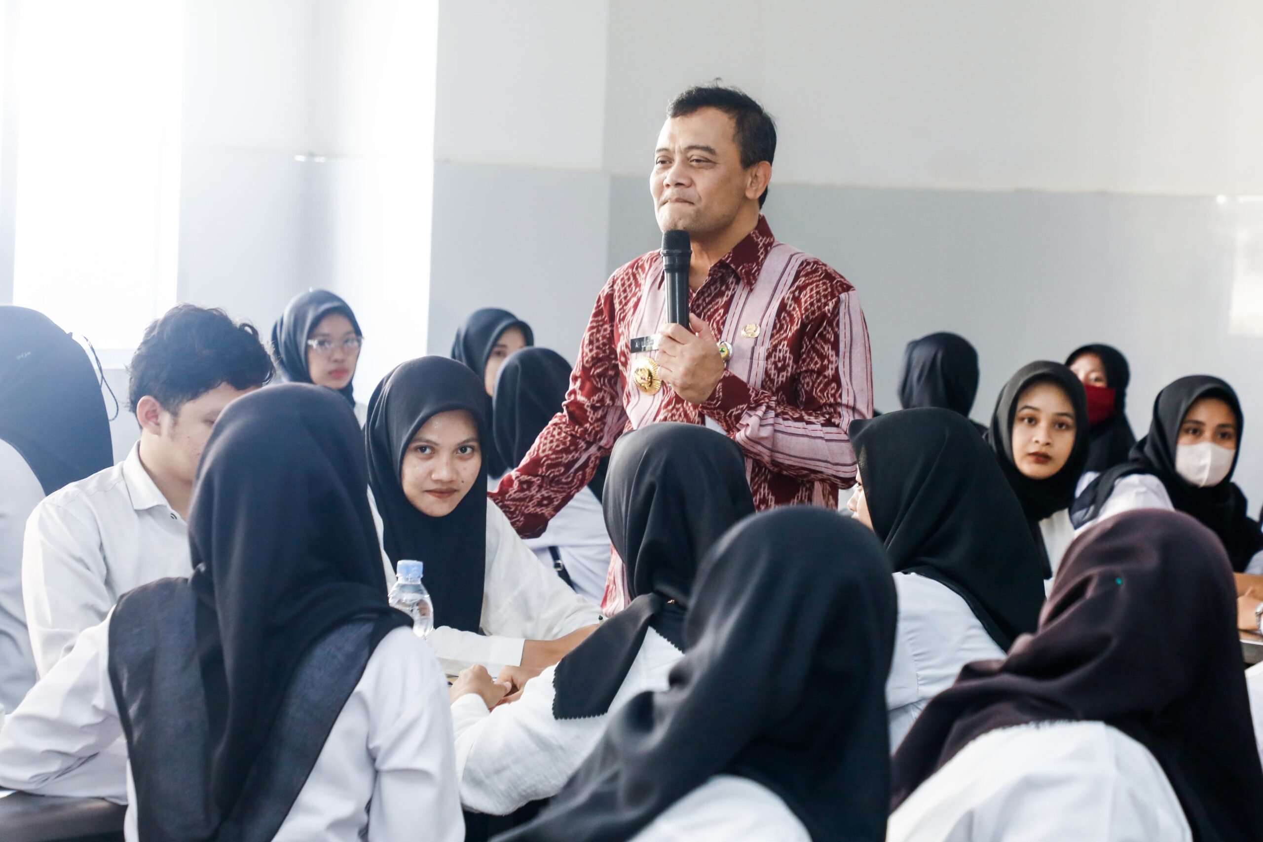 gubernur jateng ahmad luthfi