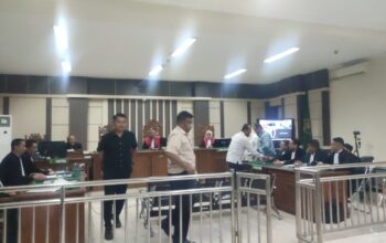 ade bhakti // dugaan kasus korupsi mbak ita