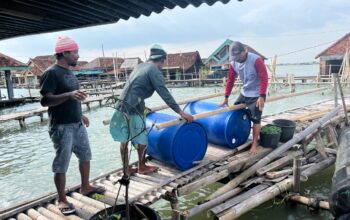 pemprov jateng berikan bantuan korban banjir demak