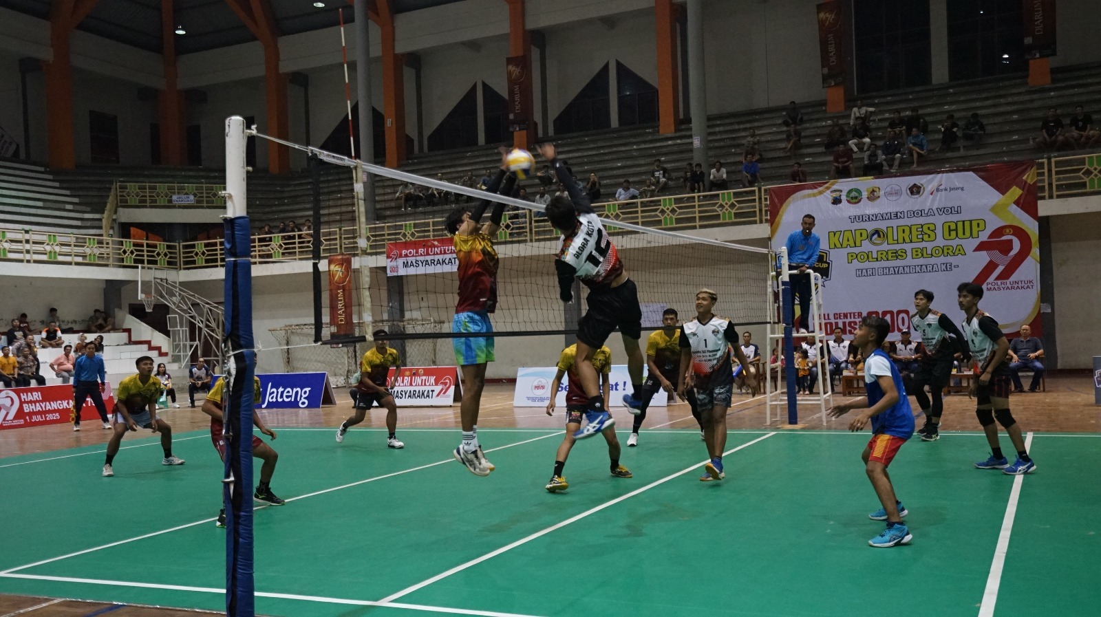 pertandingan voli blora