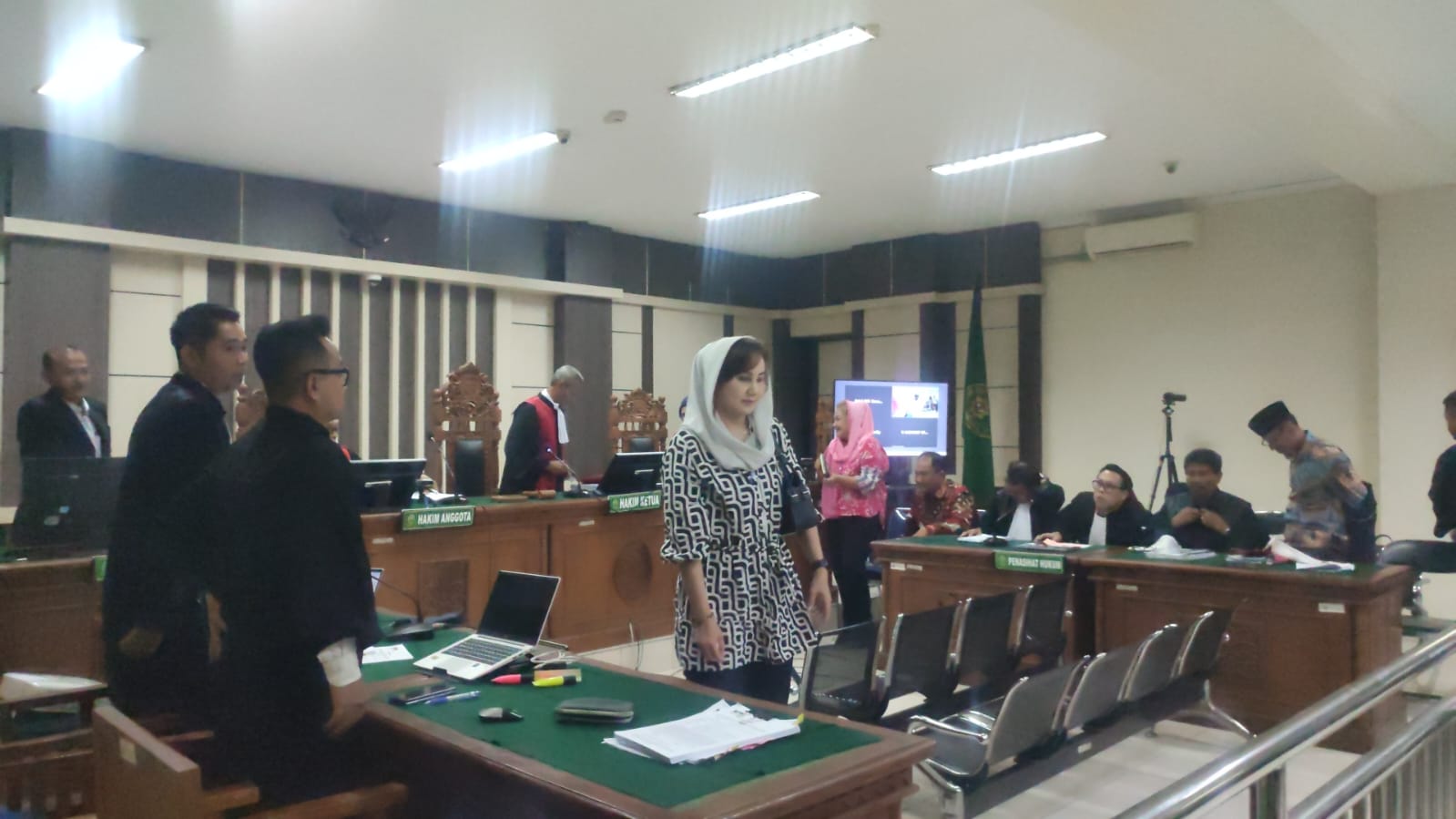 indriyasari // kasus mbak ita