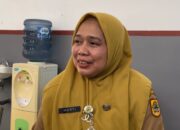 Kepala SMKN 3 Kota Semarang, Harti,